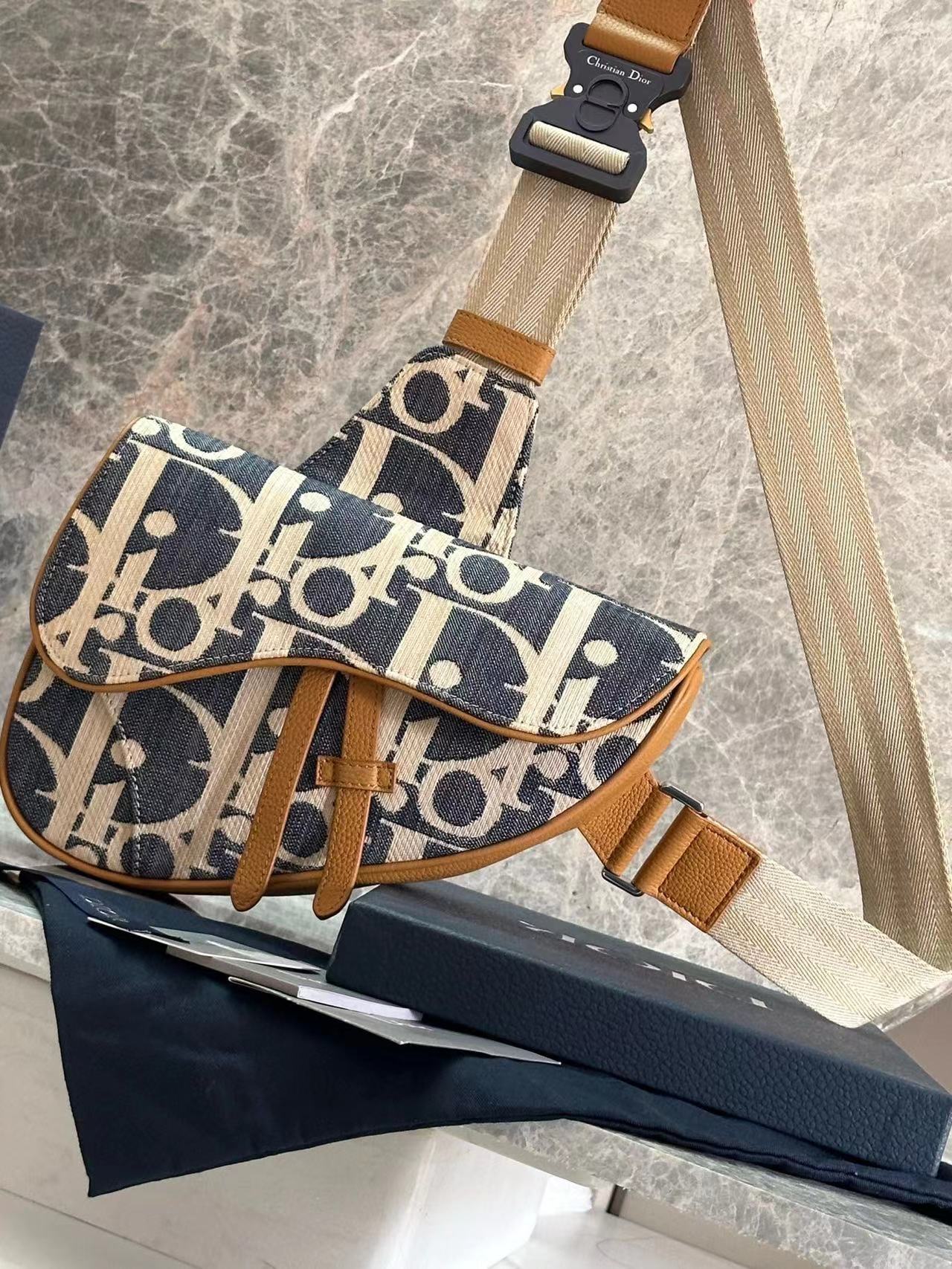 [TOP] Christian Dior Saddle Bag Raffia 27x20x5cm - Blue and Beige