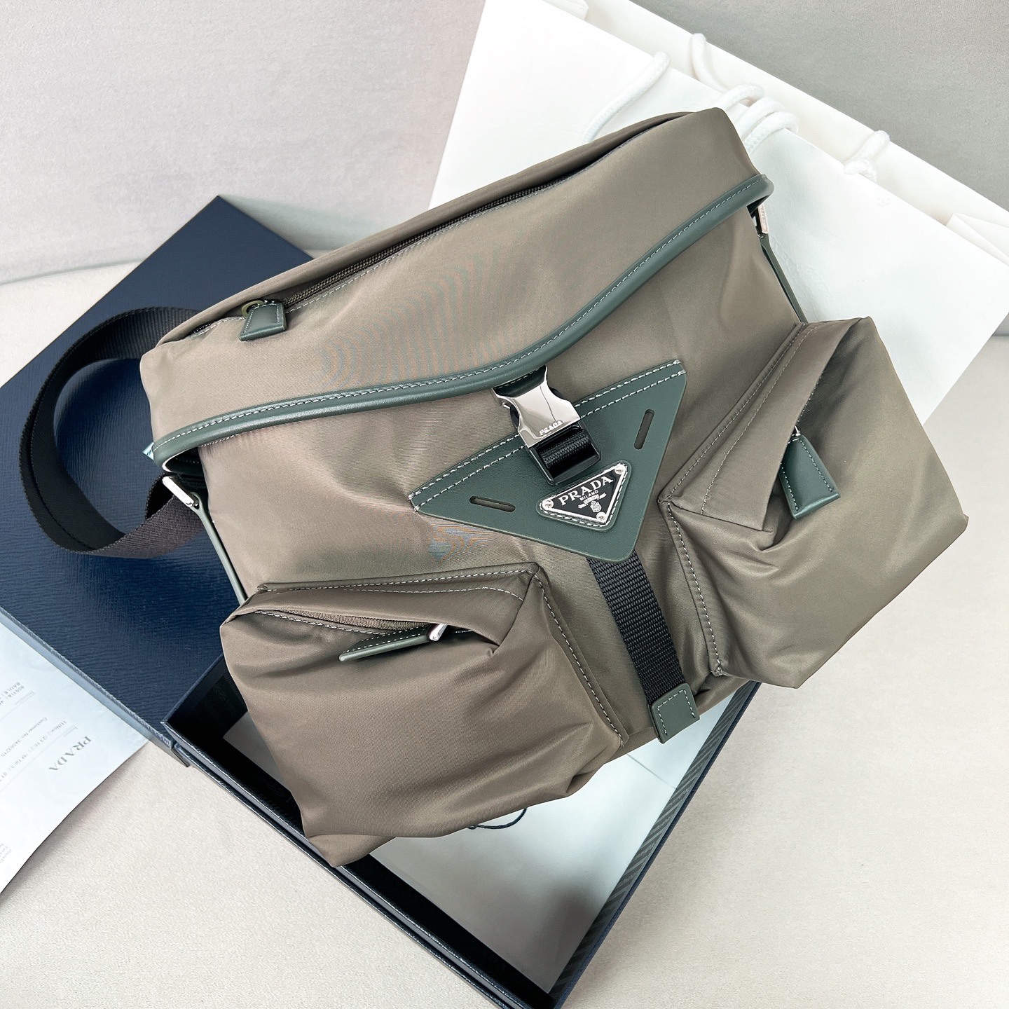 [TOP] PRADA Nylon Shoulder Bag 29x23x15cm - Gray