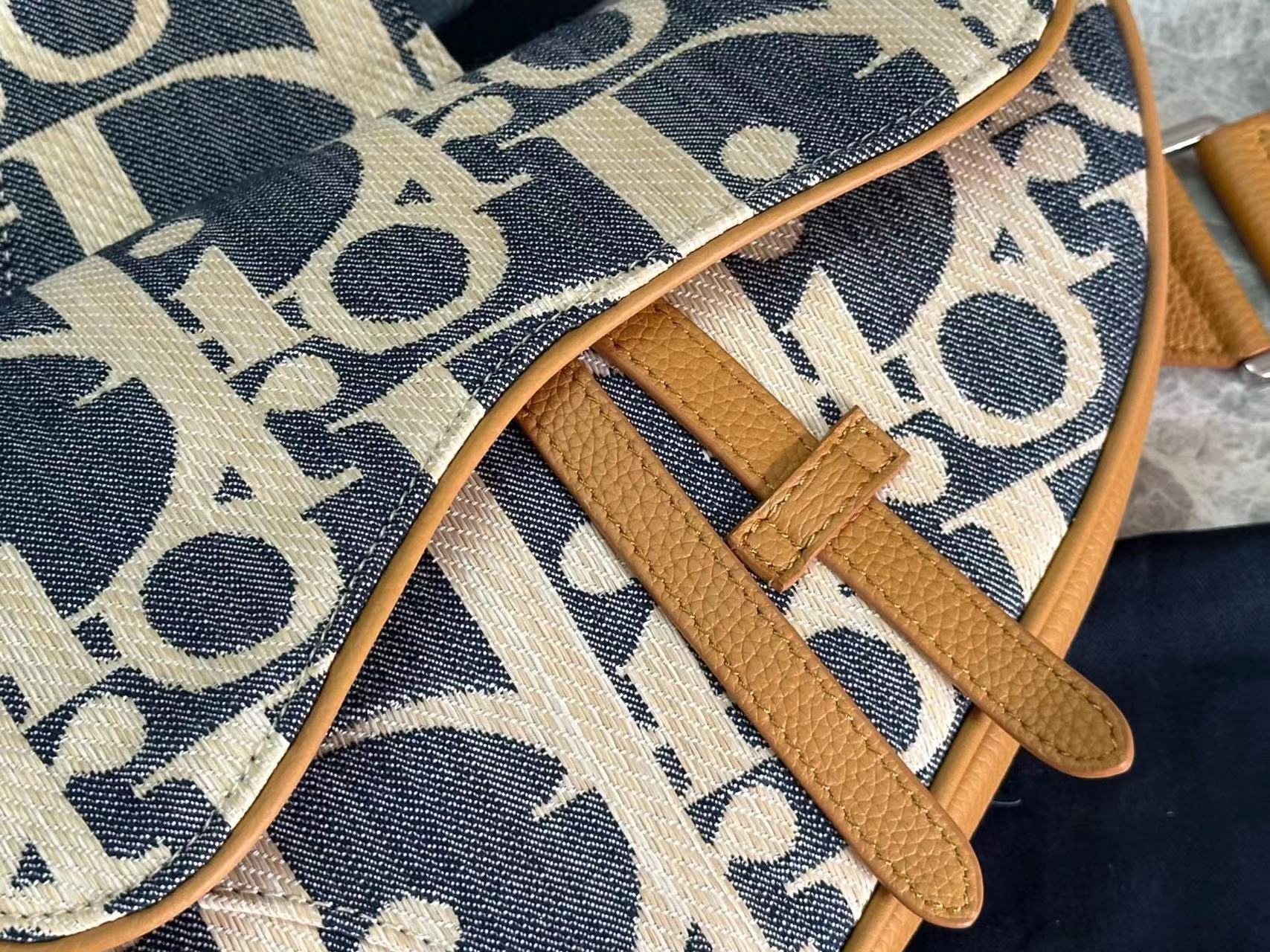 [TOP] Christian Dior Saddle Bag Raffia 27x20x5cm - Blue and Beige