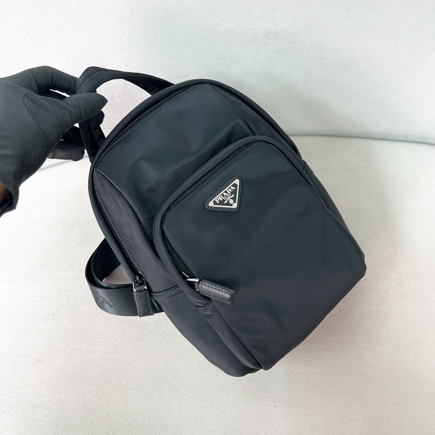 [TOP] PRADA Re-Nylon and Saffiano Leather Backpack 20x27x8cm - Black