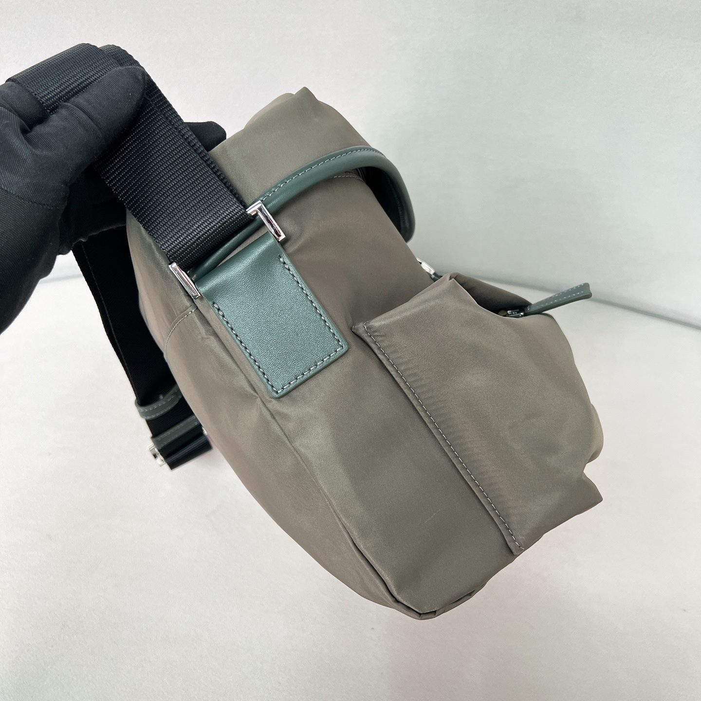 [TOP] PRADA Nylon Shoulder Bag 29x23x15cm - Gray