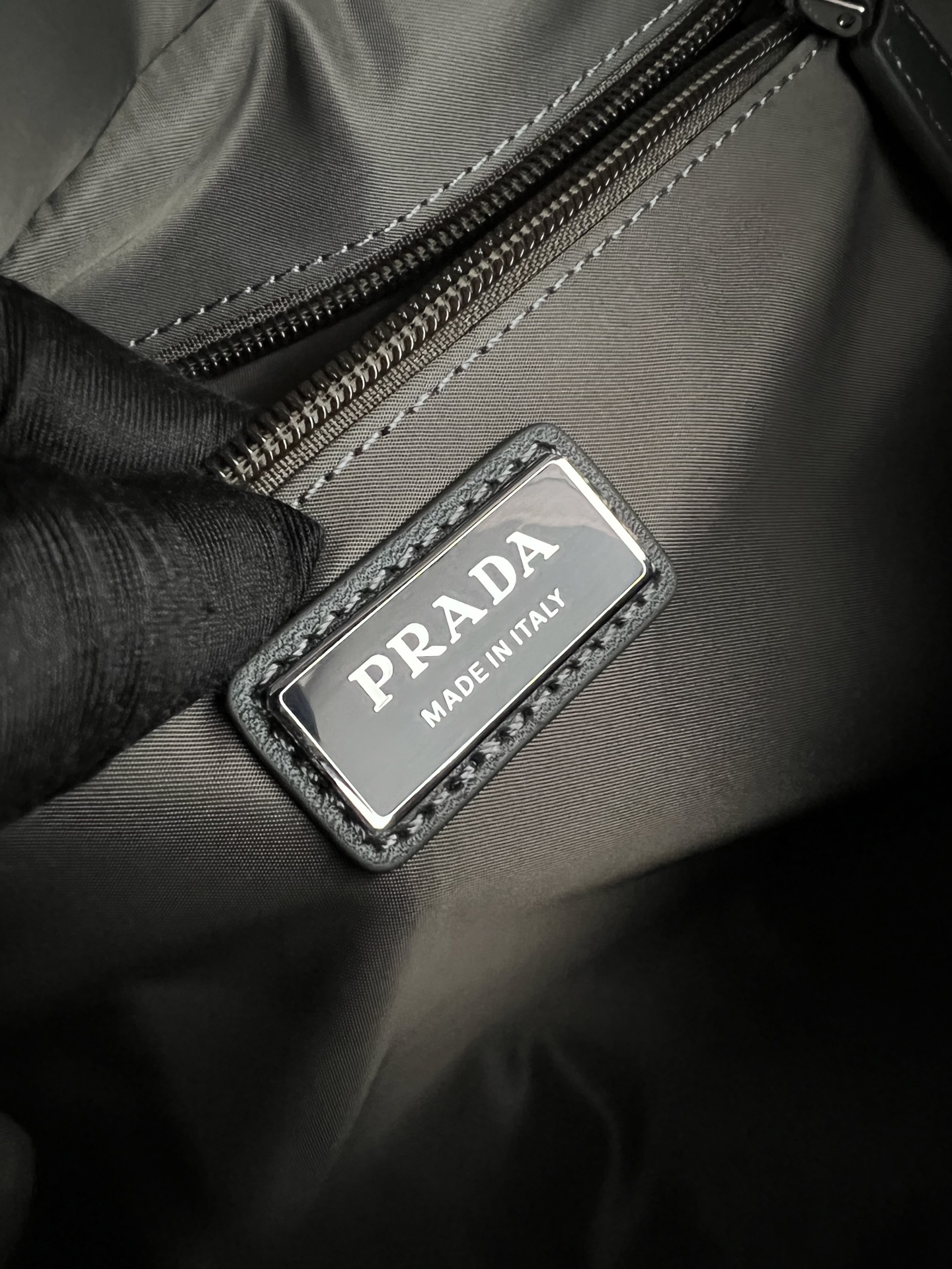 [TOP] PRADA Nylon Shoulder Bag 29x23x15cm - Gray