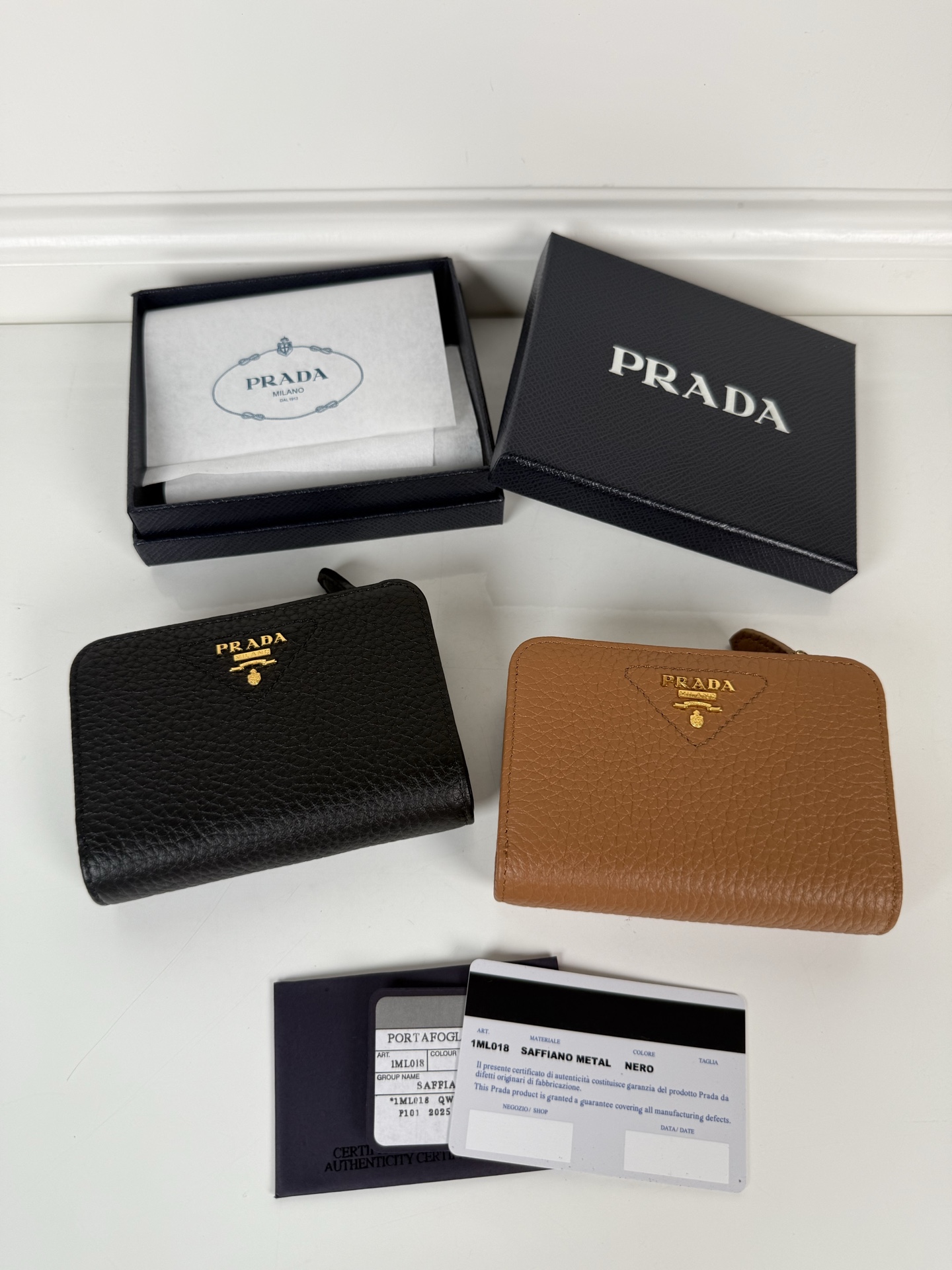 [TOP] PRADA Calfskin Wallet 12x8cm - 2 Color
