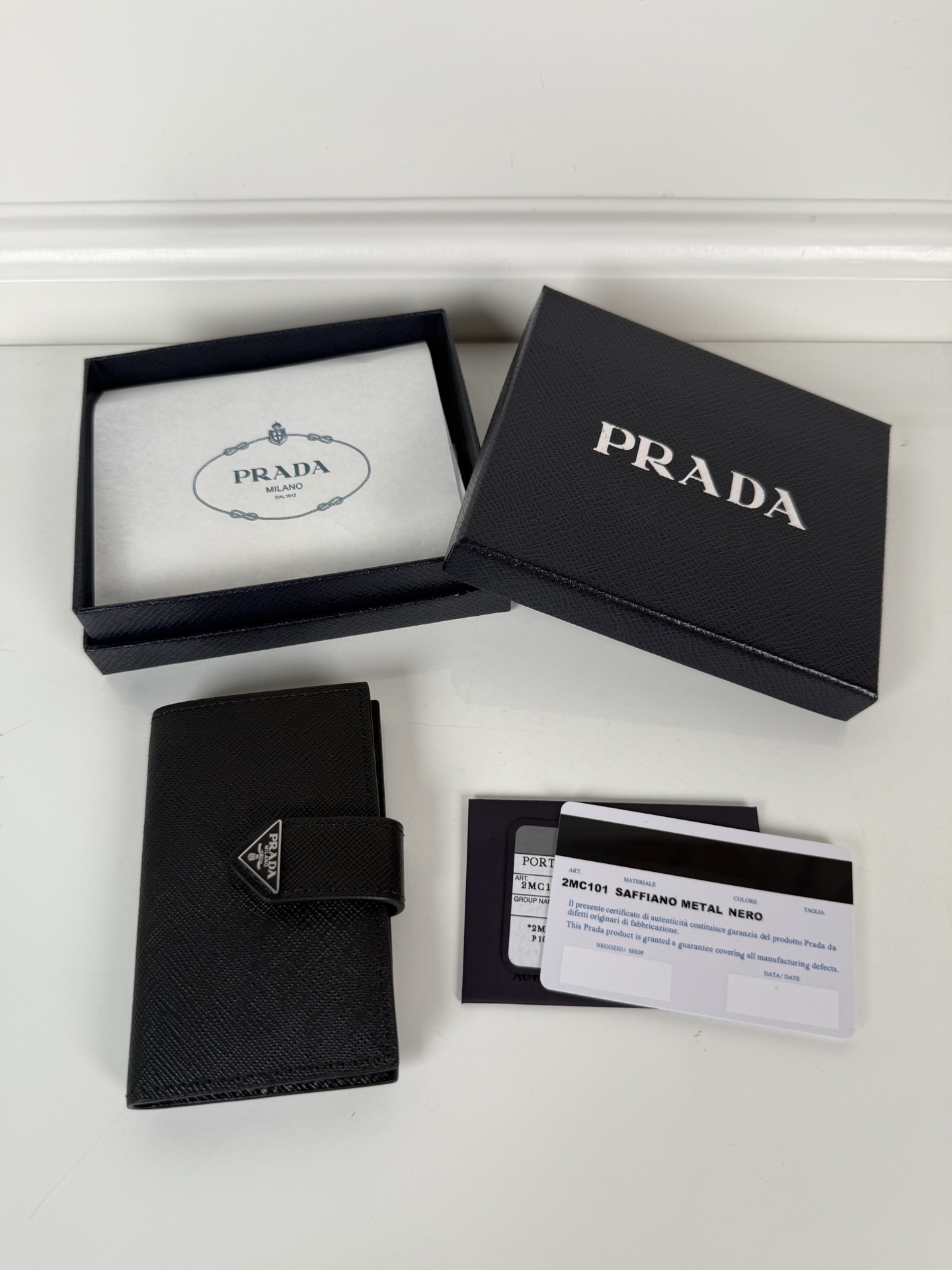 [TOP] PRADA Card Holder 11x7cm - Black