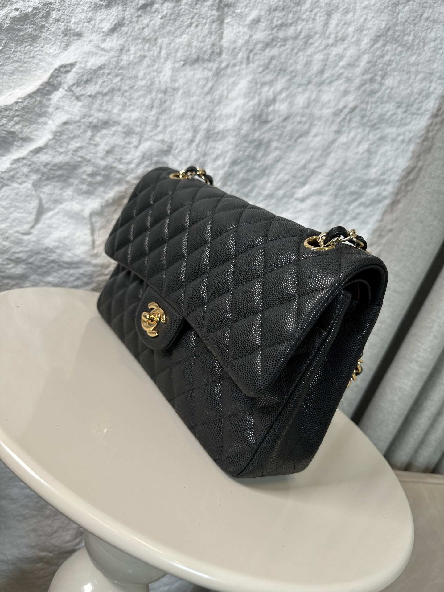 [TOP] CHANEL Classic Flap Bag Caviar Medium 25.5cm – Collection