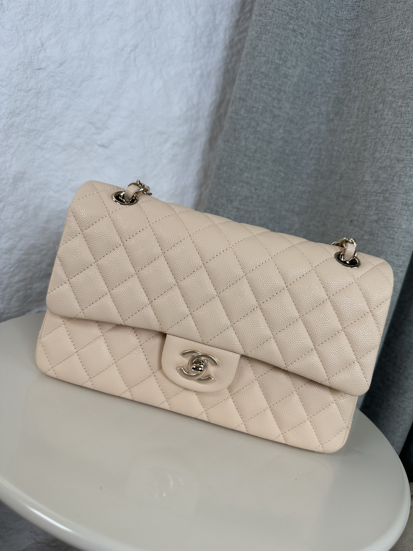 [TOP] CHANEL Classic Flap Bag Caviar Medium 25.5cm – Collection