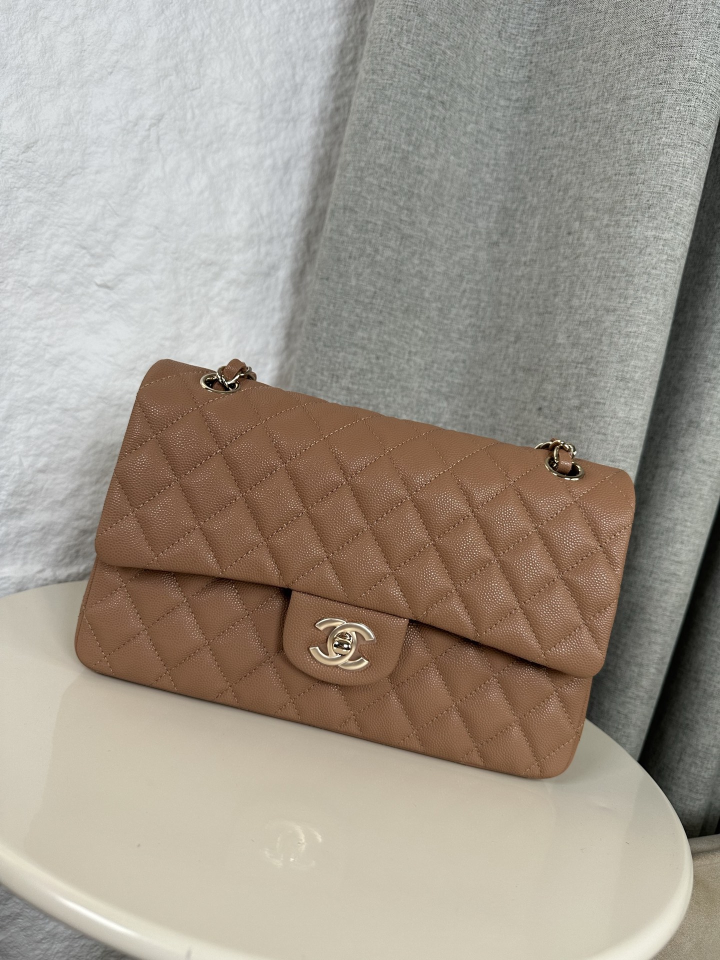 [TOP] CHANEL Classic Flap Bag Caviar Medium 25.5cm – Collection