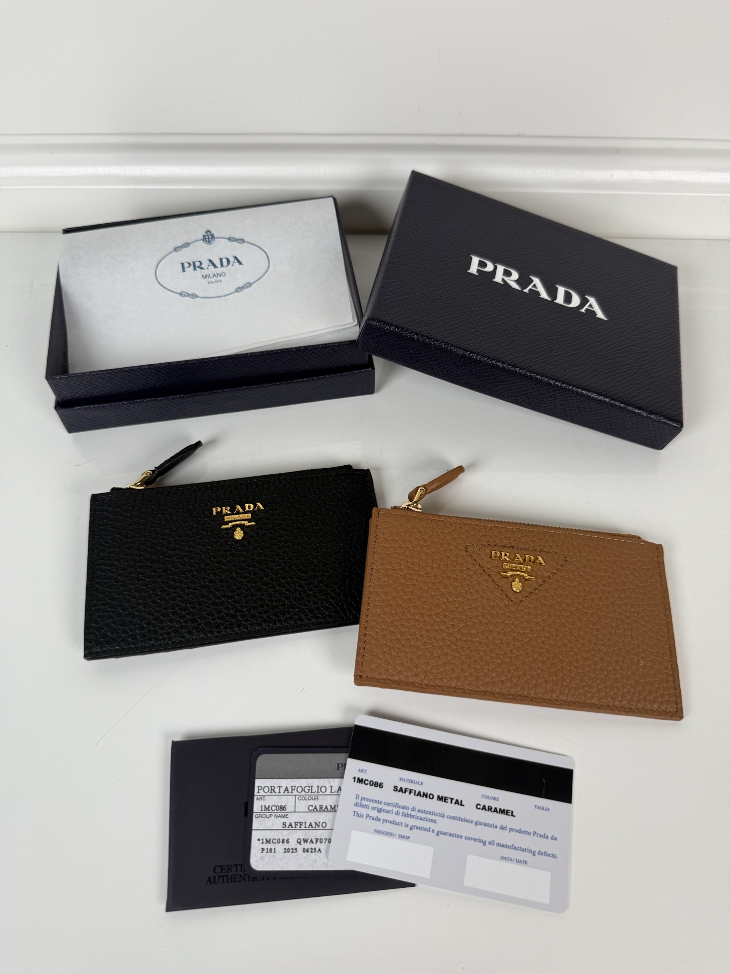 [TOP] PRADA Card Holder 13x8cm - 2 Color