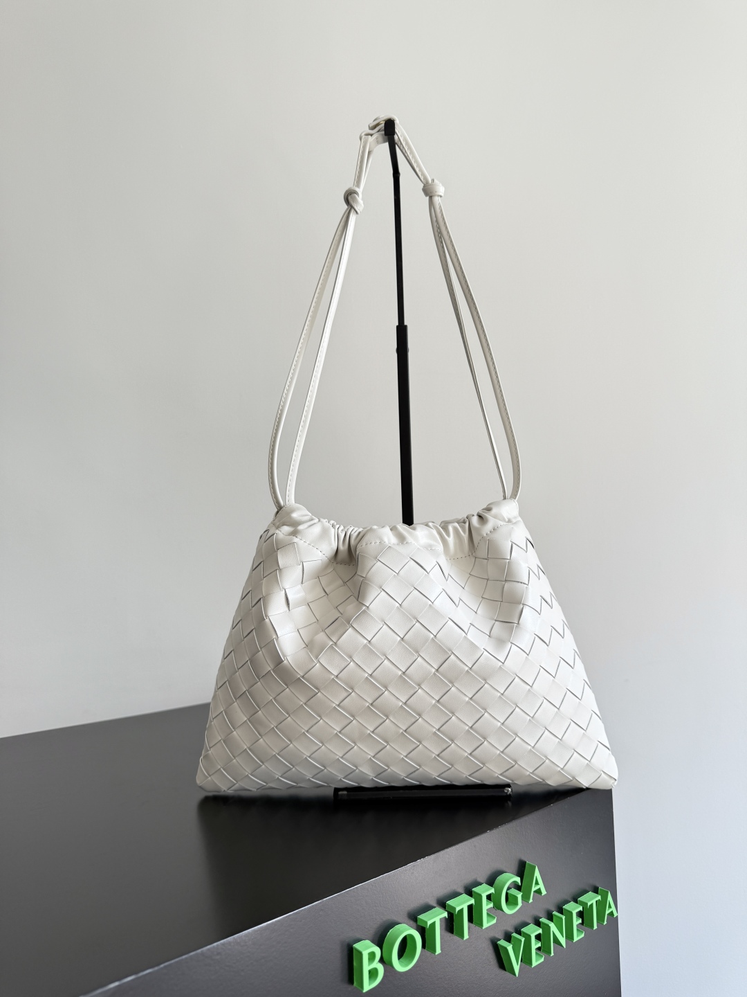 [TOP] Bottega Veneta BV Dustbag 32x23x1cm - 2 Colors