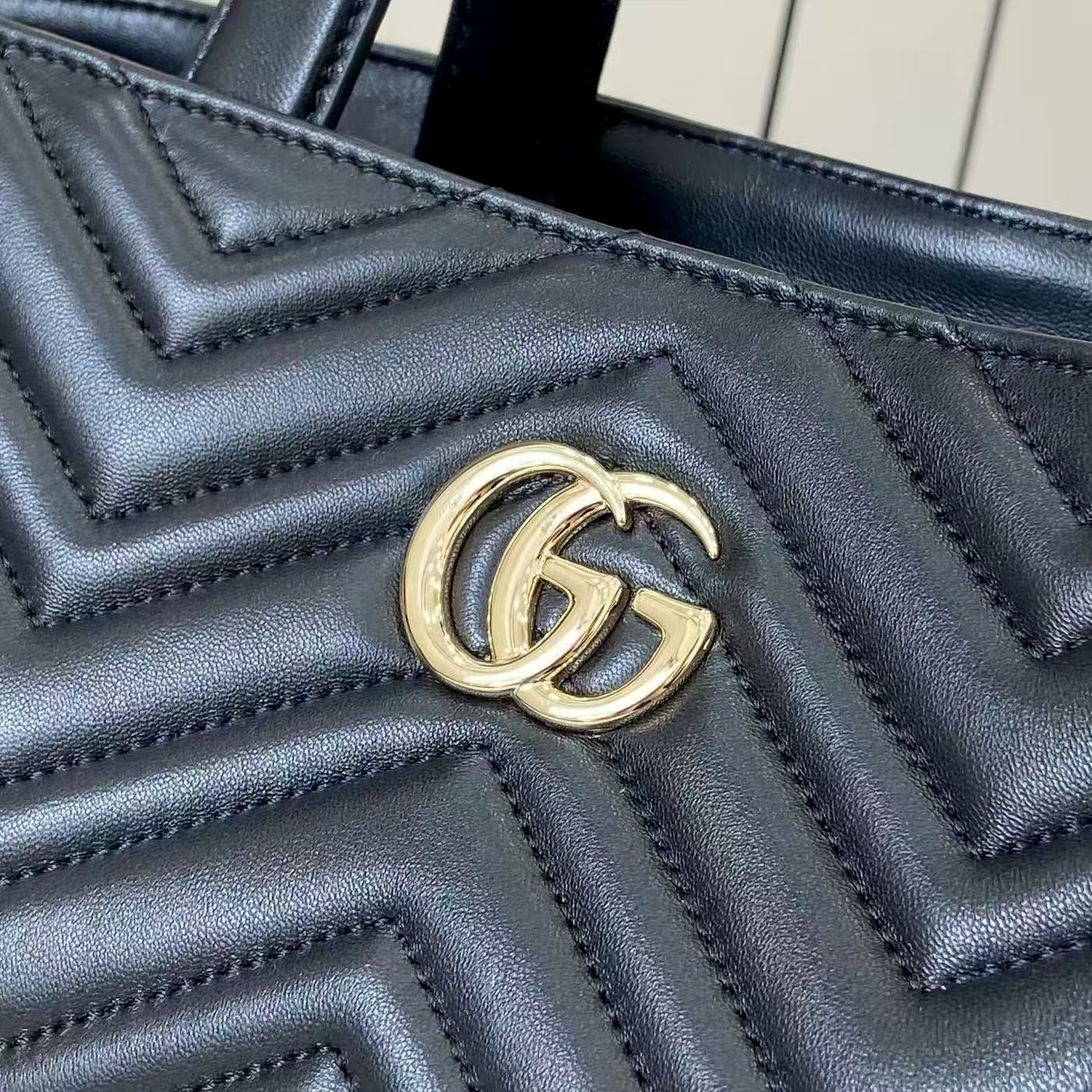 [TOP] GUCCI Betty Medium Tote Bag 39/28x24x16cm - Black