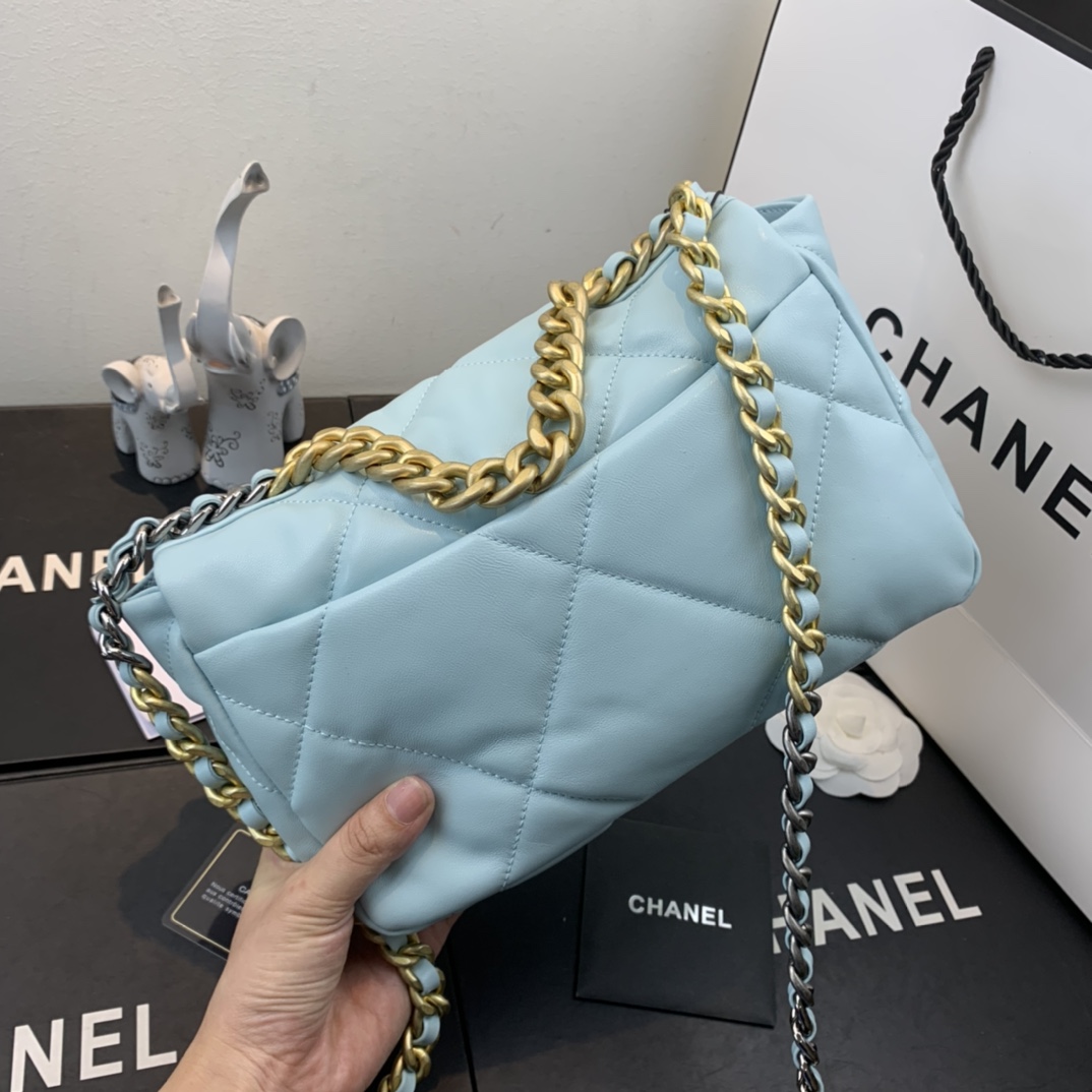 [TOP] CHANEL Lambskin 19 Bag 26x9x16cm - Light Blue&GHW