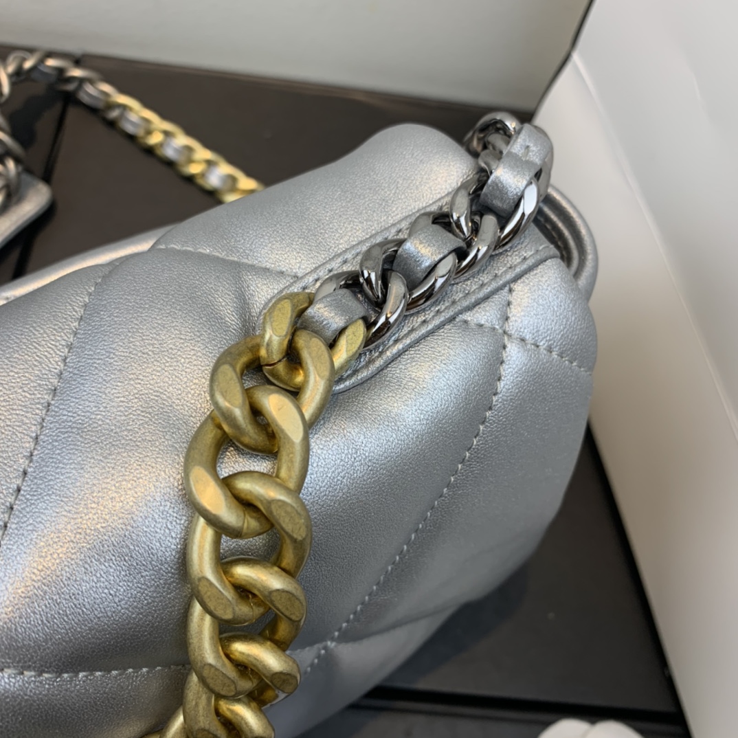 [TOP] CHANEL Lambskin 19 Bag 26x9x16cm - Sliver&GHW