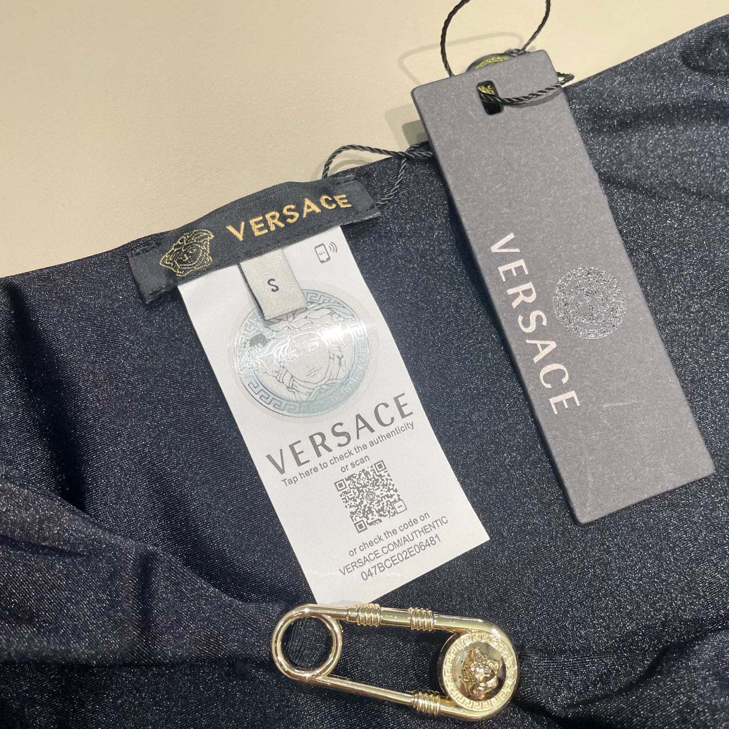 [TOP] VERSACE Bikini Swimsuit - Black