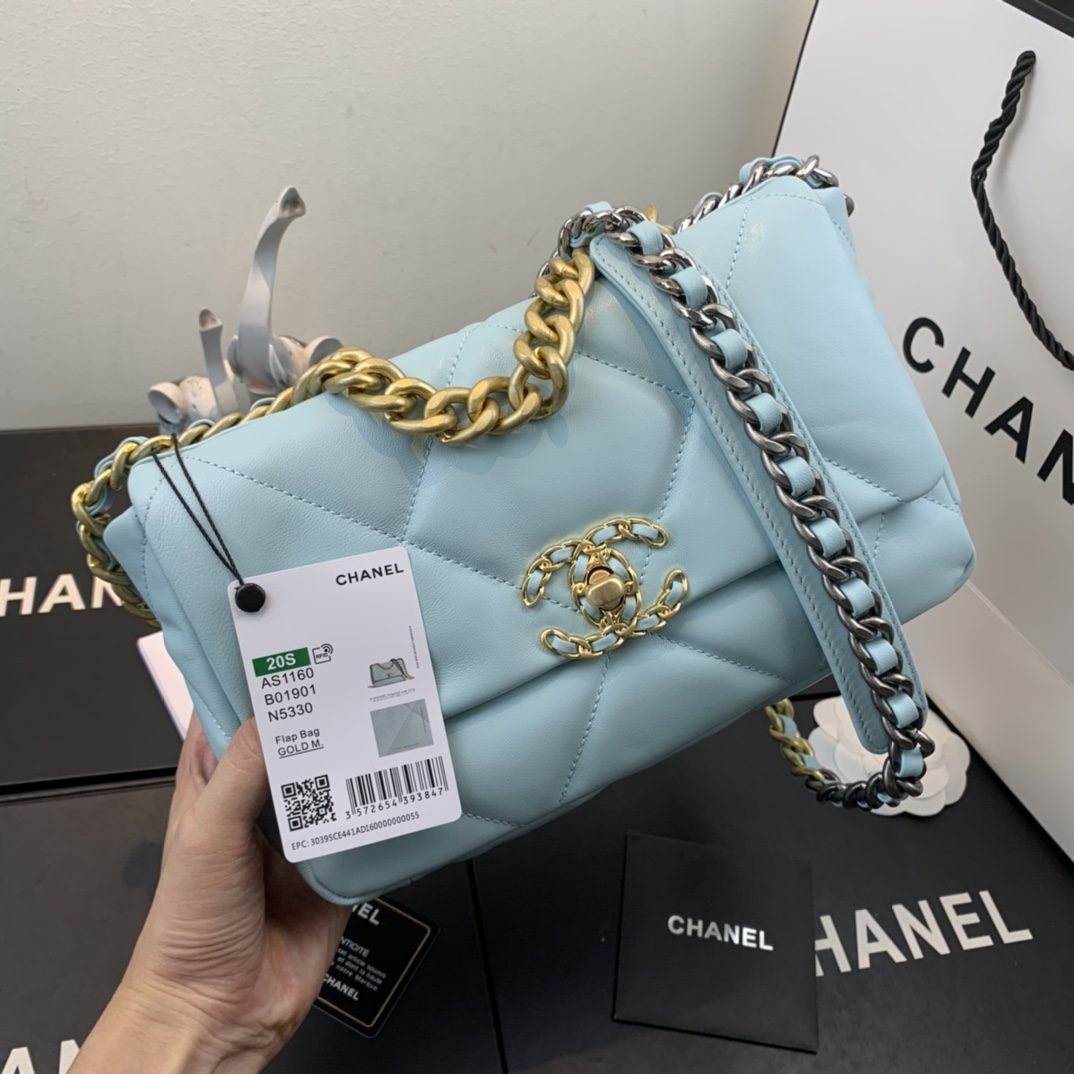 [TOP] CHANEL Lambskin 19 Bag 26x9x16cm - Light Blue&GHW