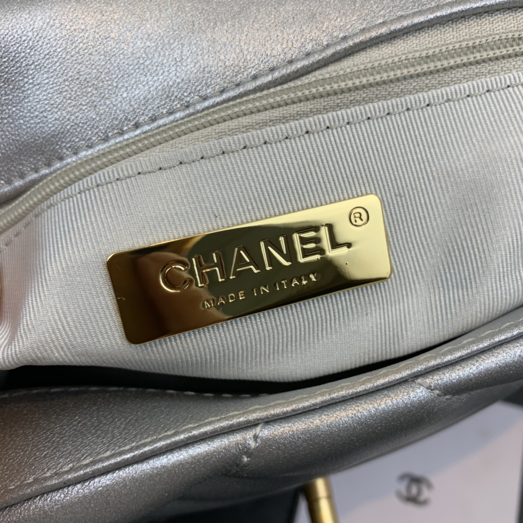 [TOP] CHANEL Lambskin 19 Bag 26x9x16cm - Sliver&GHW