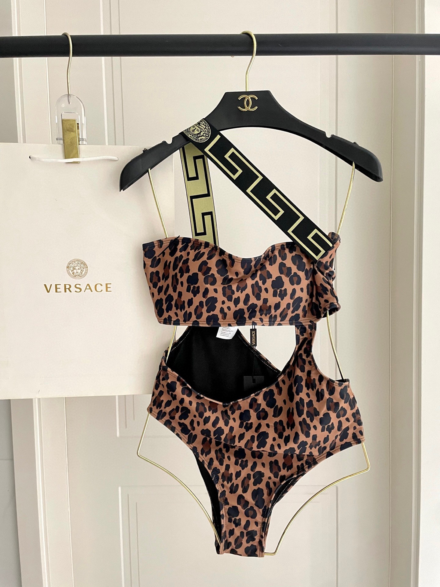[TOP] VERSACE One-Piece Swimsuit - Leopard Print