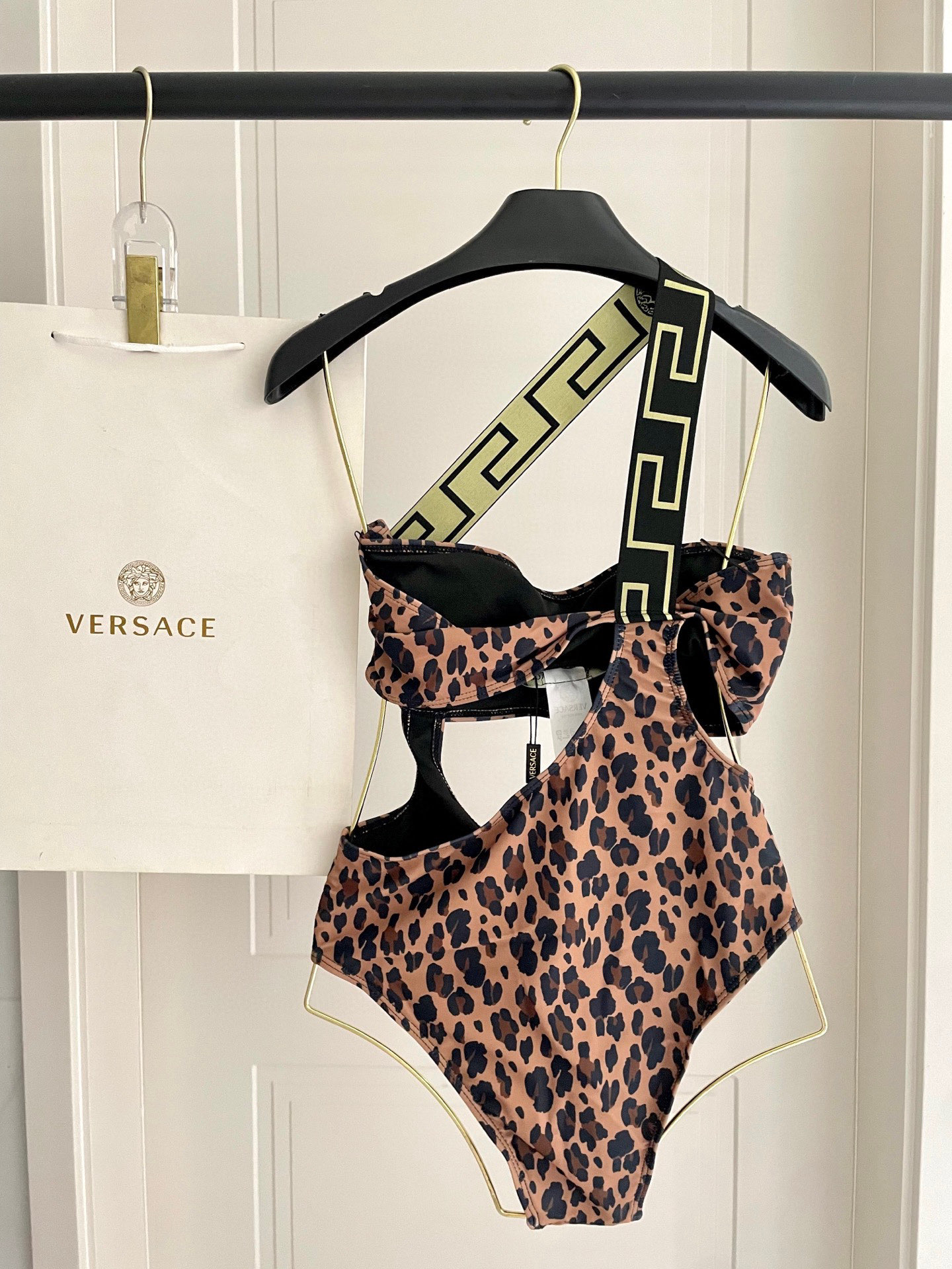[TOP] VERSACE One-Piece Swimsuit - Leopard Print