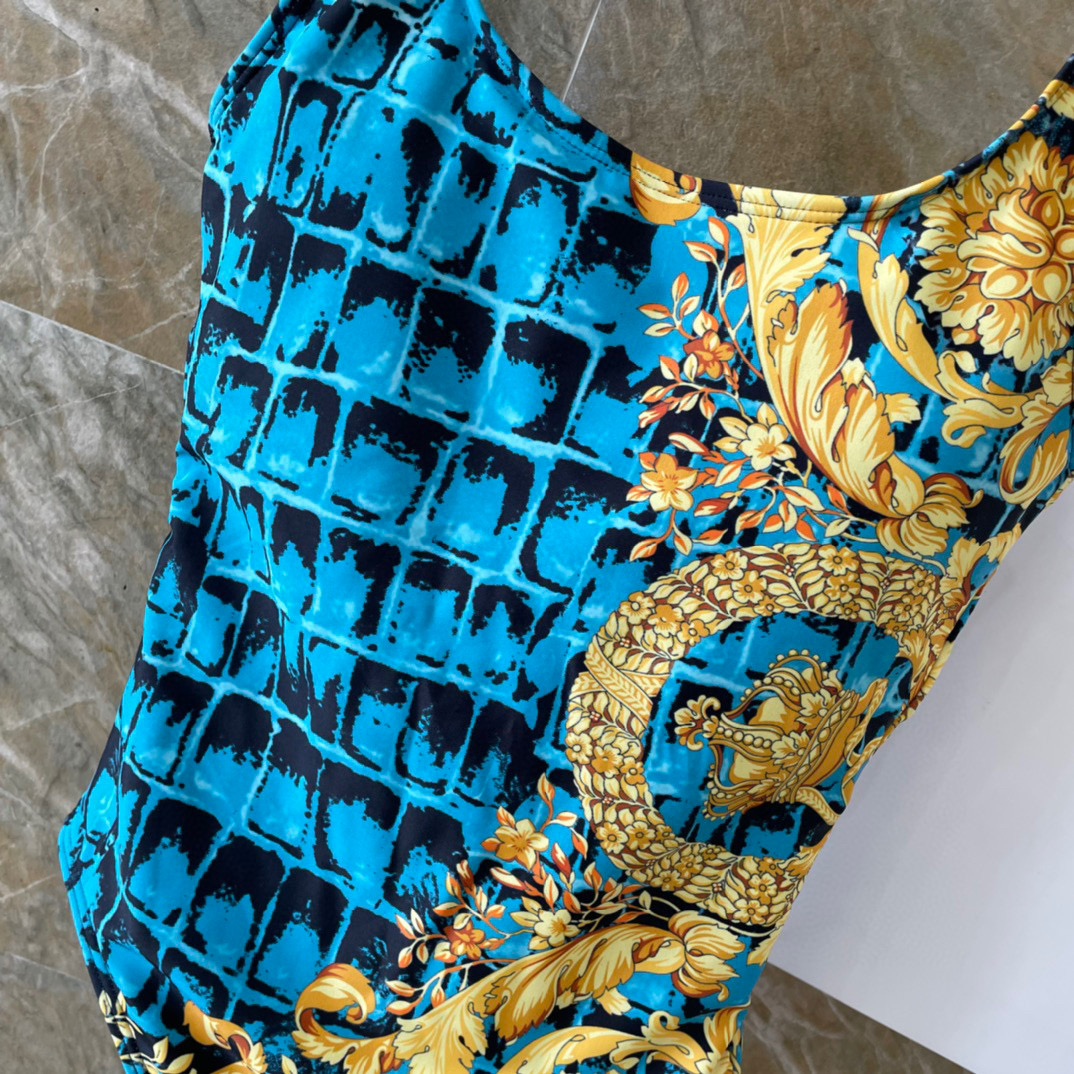 [TOP] VERSACE One-Piece Swimsuit - Blue and Yellow