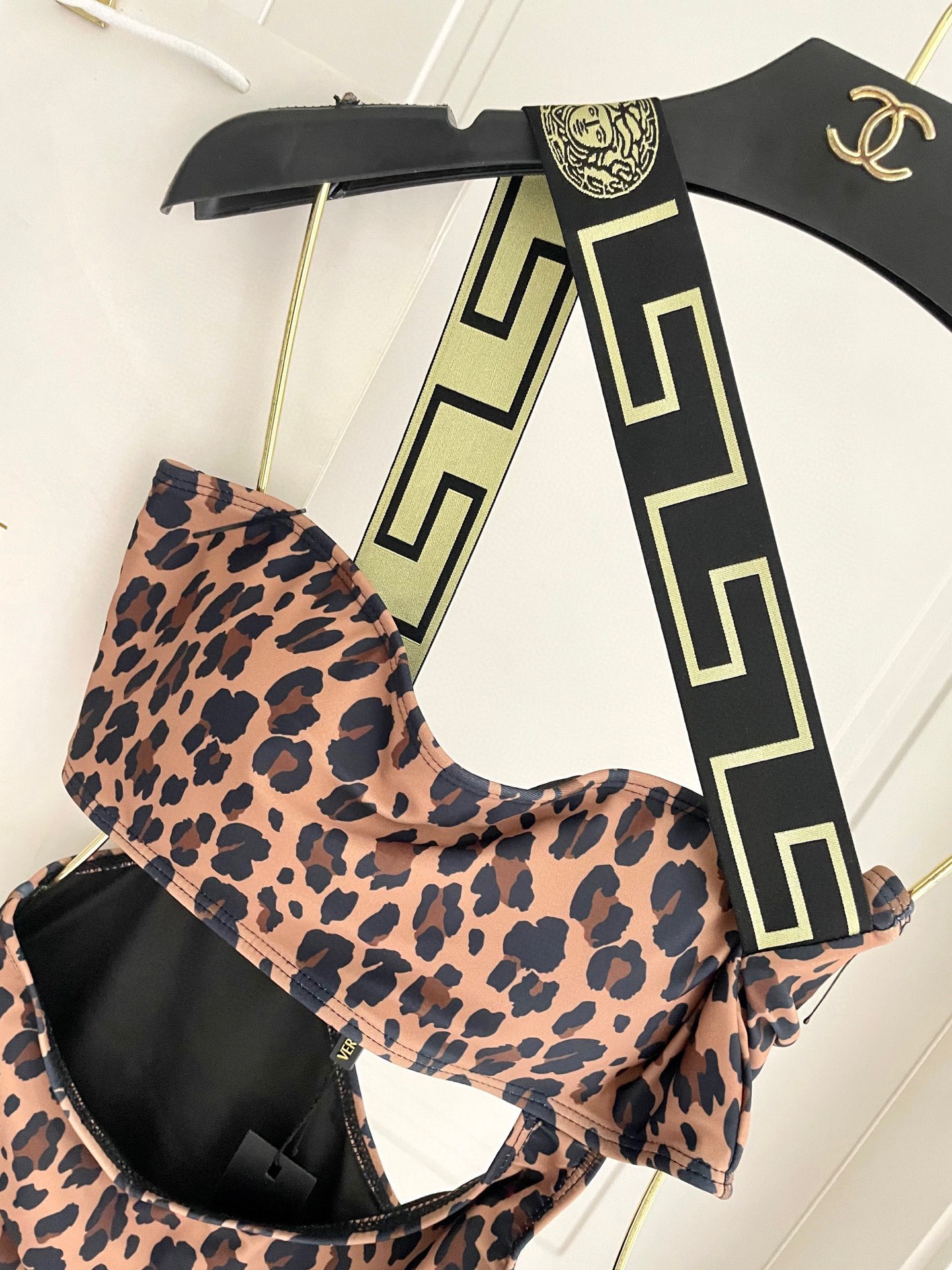 [TOP] VERSACE One-Piece Swimsuit - Leopard Print