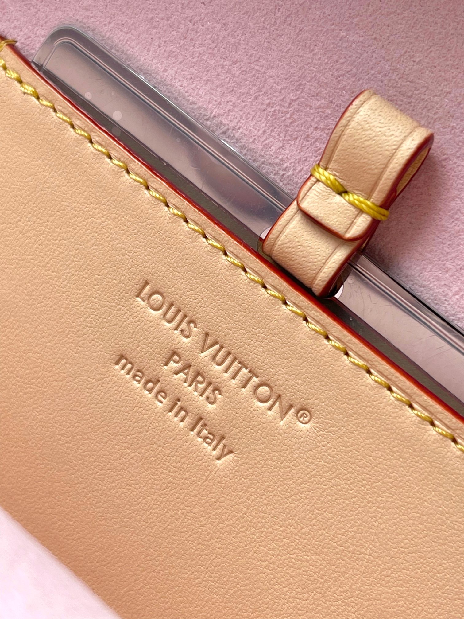 [TOP] Louis Vuitton LV Monogram Fan Handbag 19*6*37cm - White