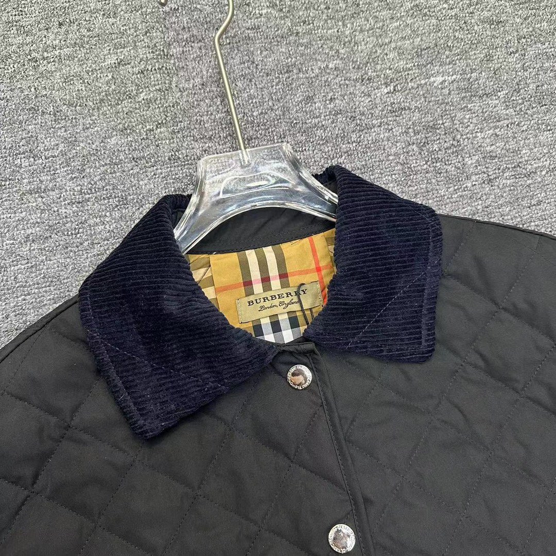 [TOP]BURBERRY Jacket - Black