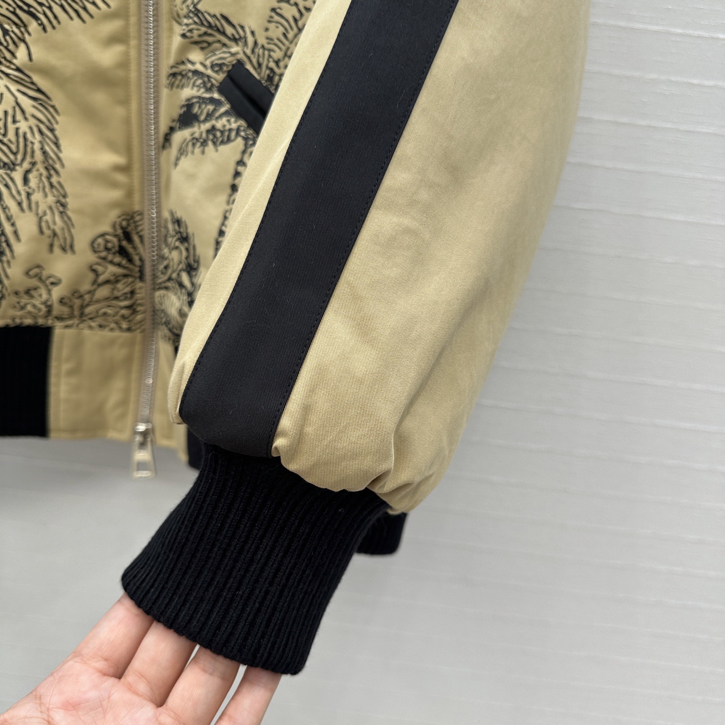 [TOP] Christian Dior  jacket - Khaki