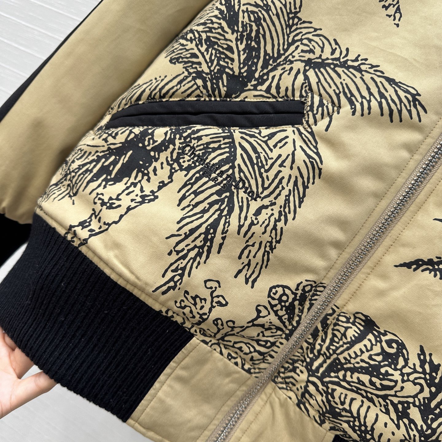 [TOP] Christian Dior  jacket - Khaki