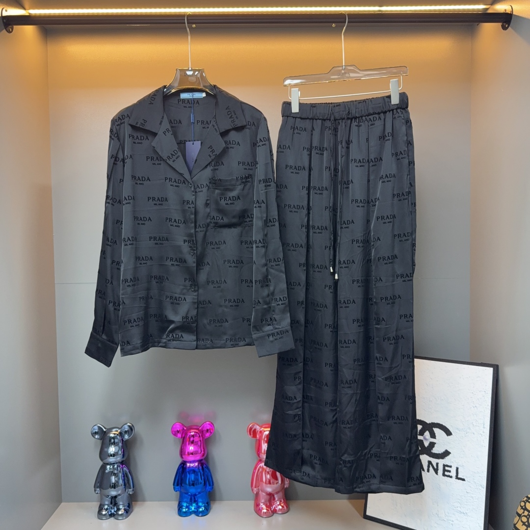 [TOP] Prada Home Wear Pajamas - 3 Colors
