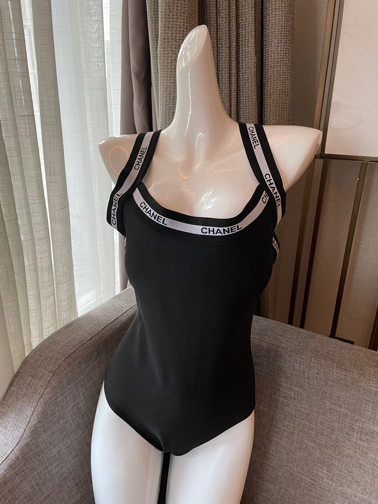 [TOP] CHANEL One-Piece Swimsuit - Black