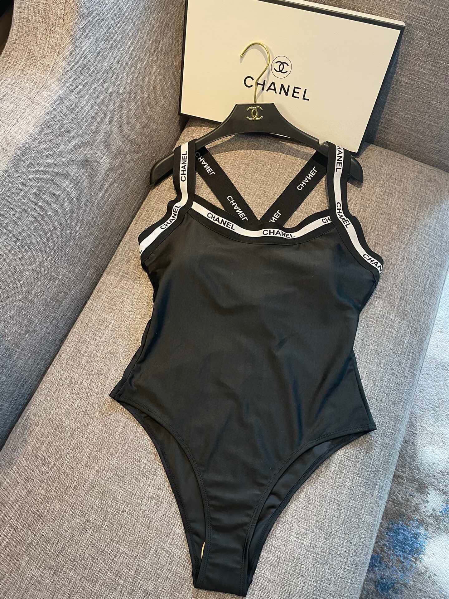 [TOP] CHANEL One-Piece Swimsuit - Black