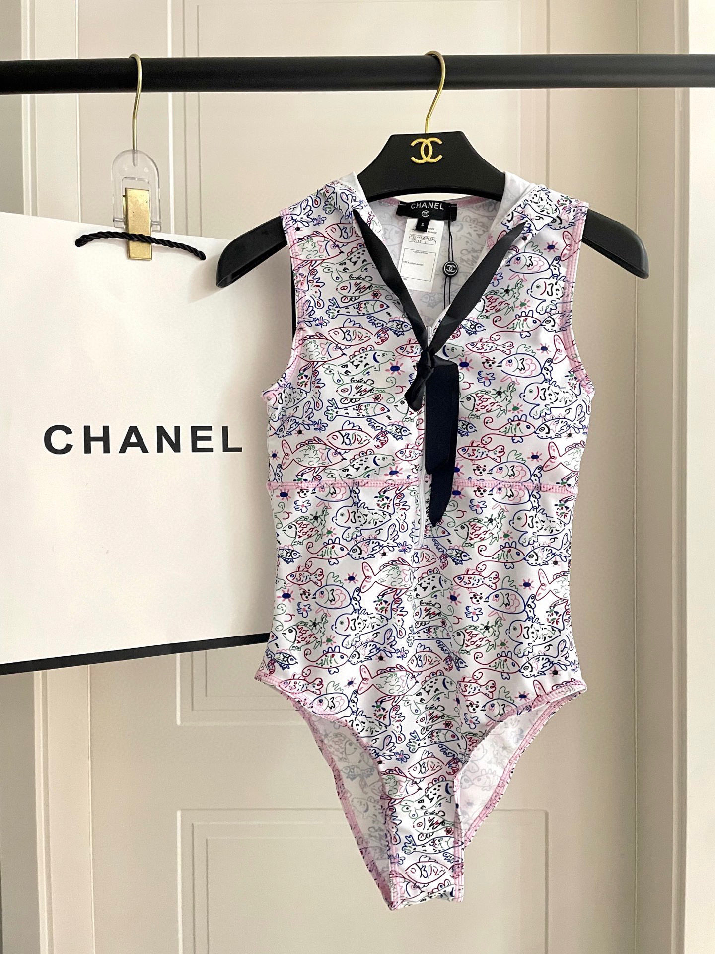 [TOP] CHANEL One-Piece Swimsuit - White