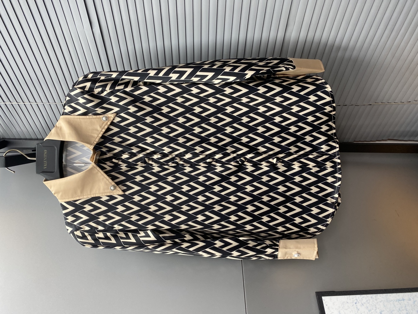 [TOP] VALENTINO Shirt - Brown