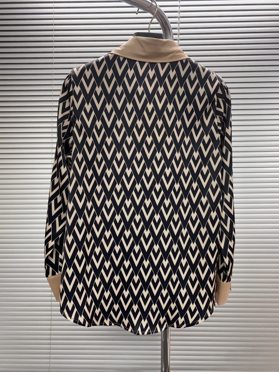 [TOP] VALENTINO Shirt - Brown