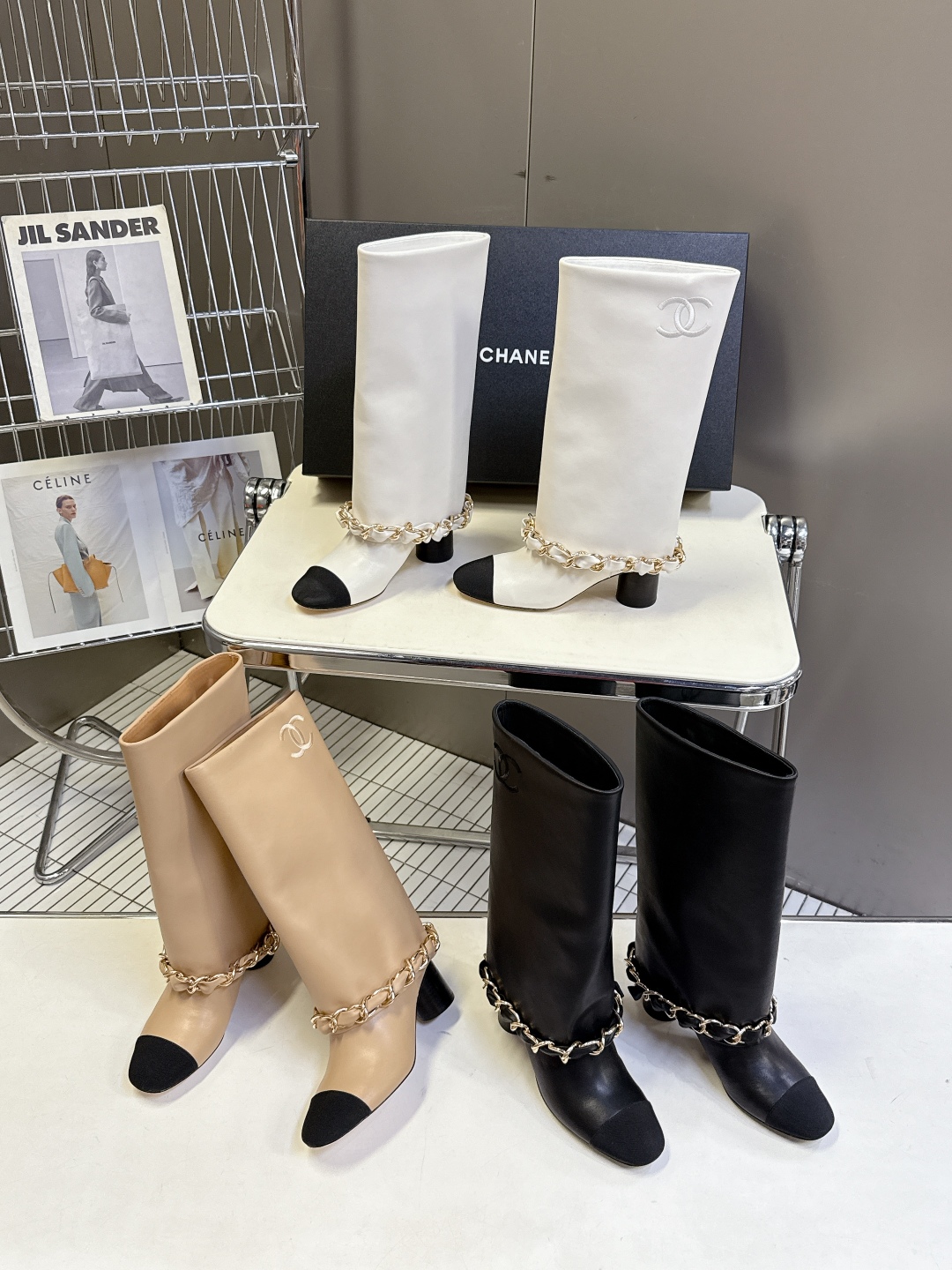 [TOP] CHANEL Fold-over Chain Calfskin Mid-calf Boots - 3 Color