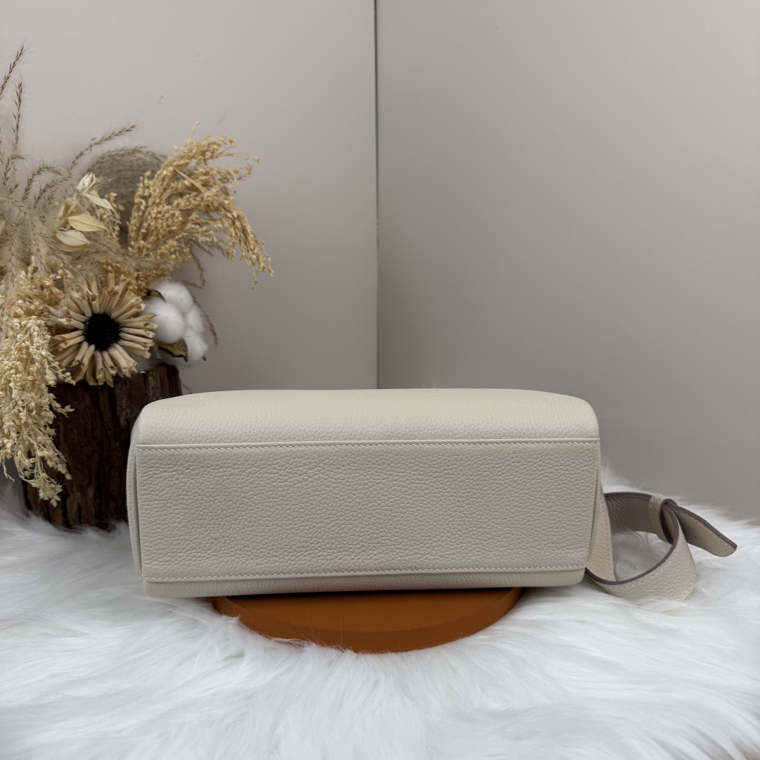 [TOP] HERMES Kelly Messenger Bag 25cm - Craie & SHW