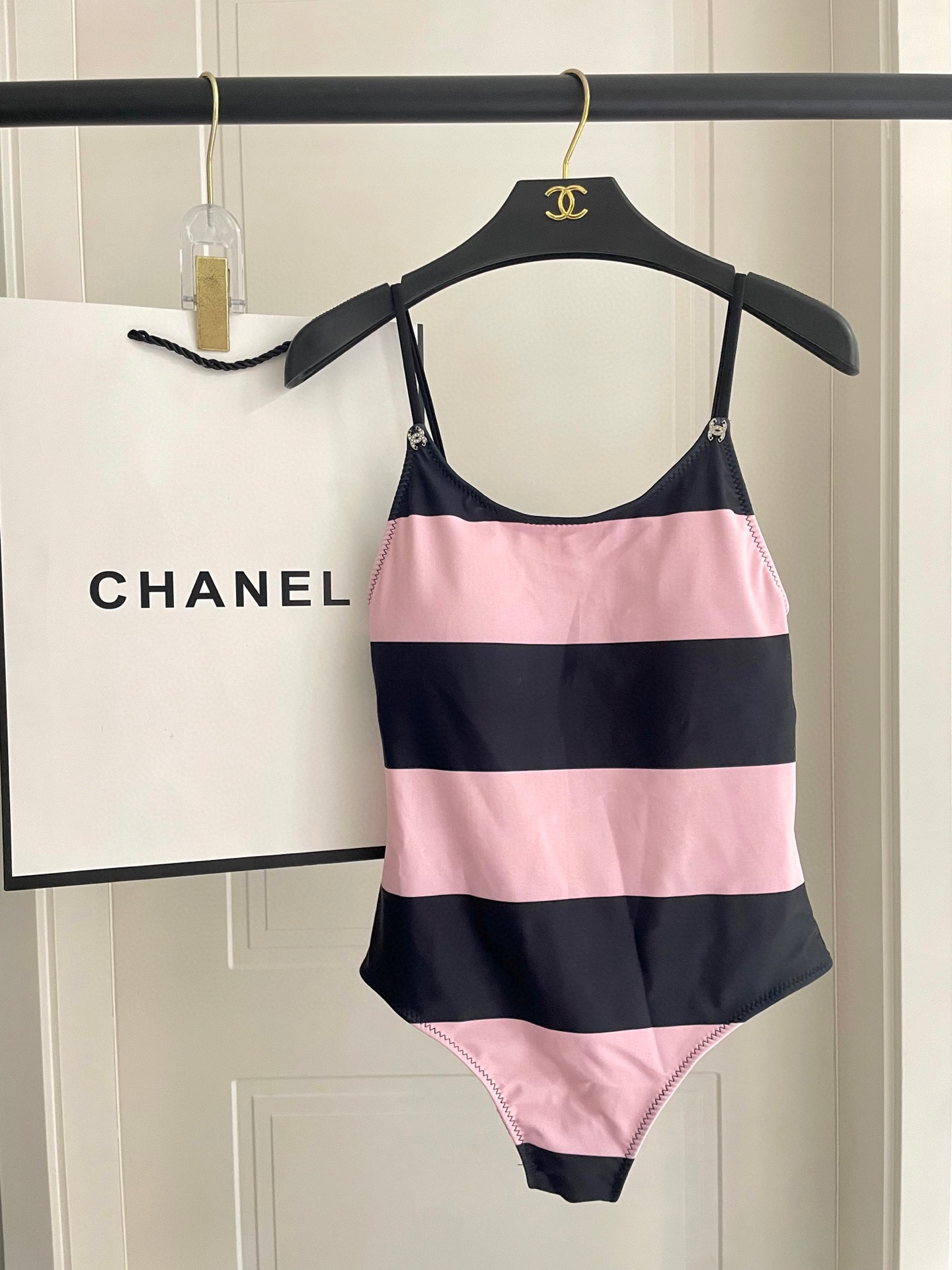 [TOP] CHANEL Striped One-Piece Swimsuit - Black and Pink