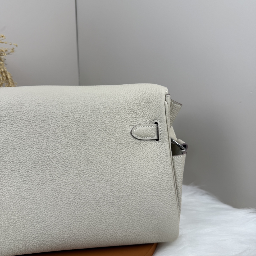 [TOP] HERMES Kelly Messenger Bag 25cm - Craie & SHW