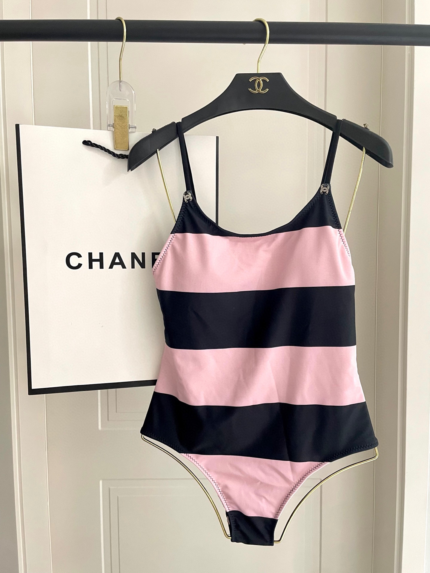 [TOP] CHANEL Striped One-Piece Swimsuit - Black and Pink
