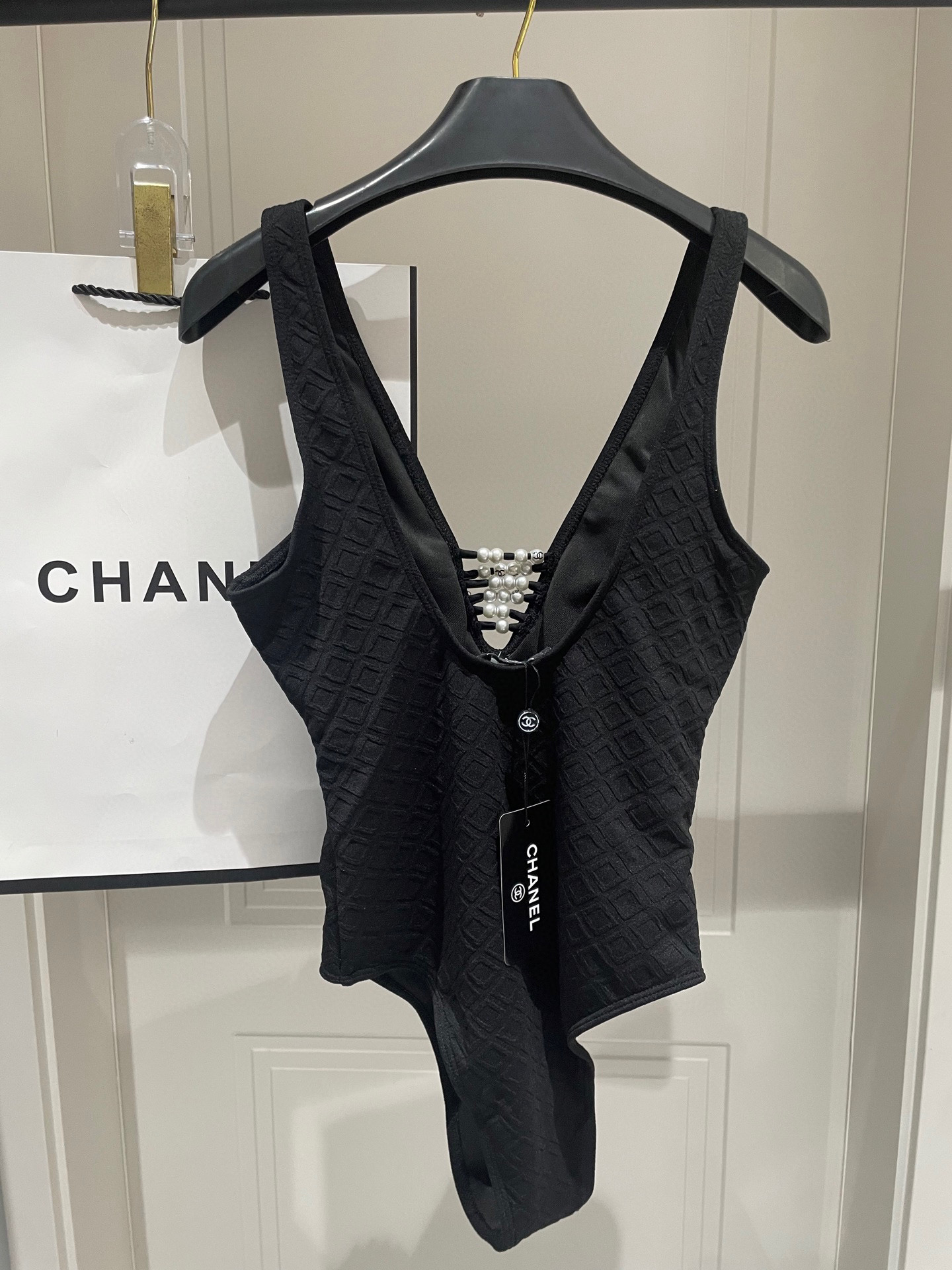 [TOP] CHANEL Pearl One-Piece Swimsuit - Black