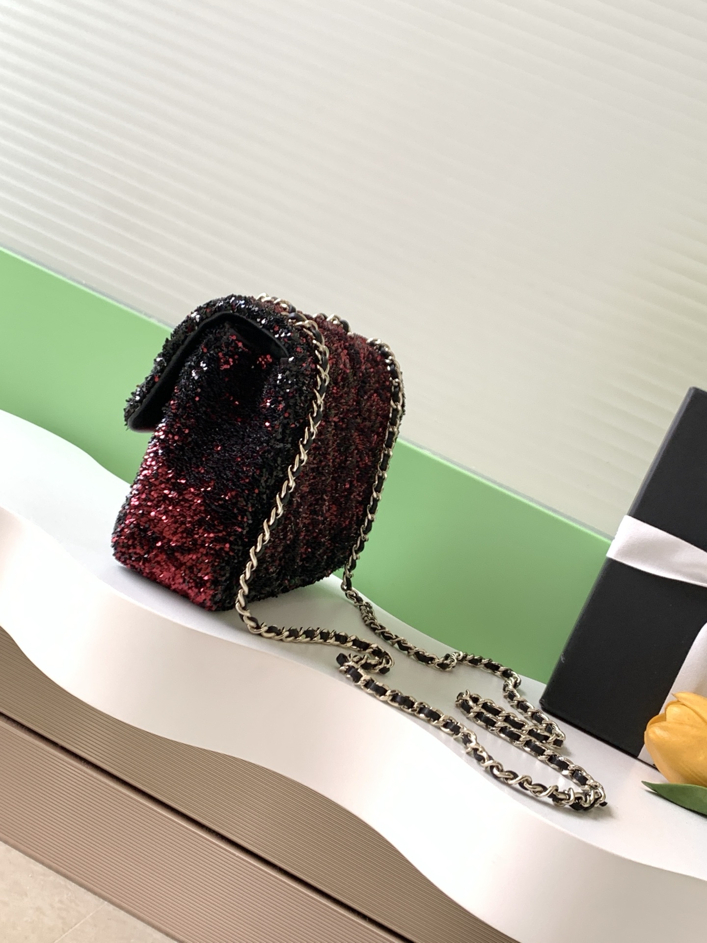 [TOP] CHANEL Classic Flap Bag Sequins 14x21x8cm - 3 Colors