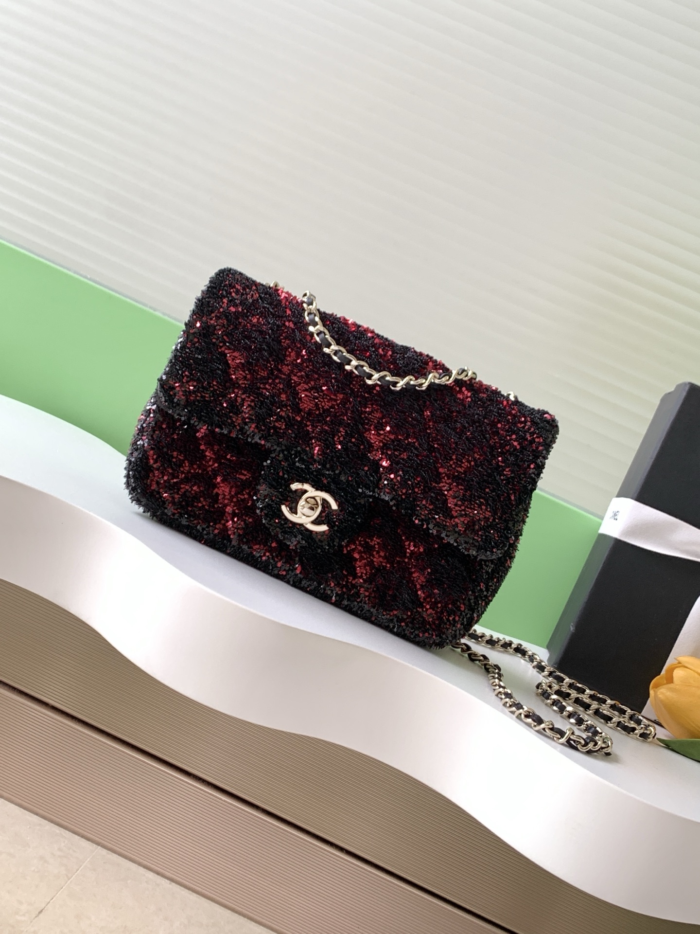 [TOP] CHANEL Classic Flap Bag Sequins 14x21x8cm - 3 Colors