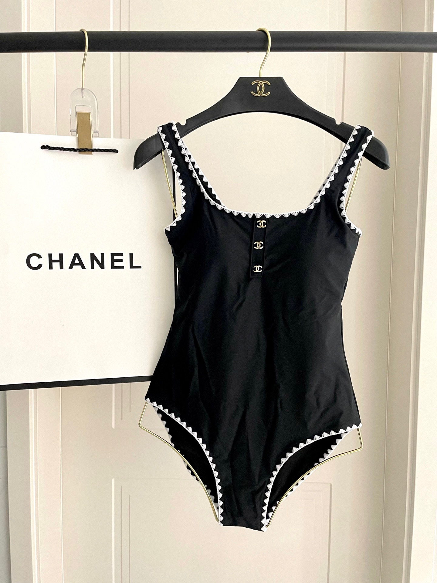 [TOP] CHANEL One-Piece Swimsuit - Black