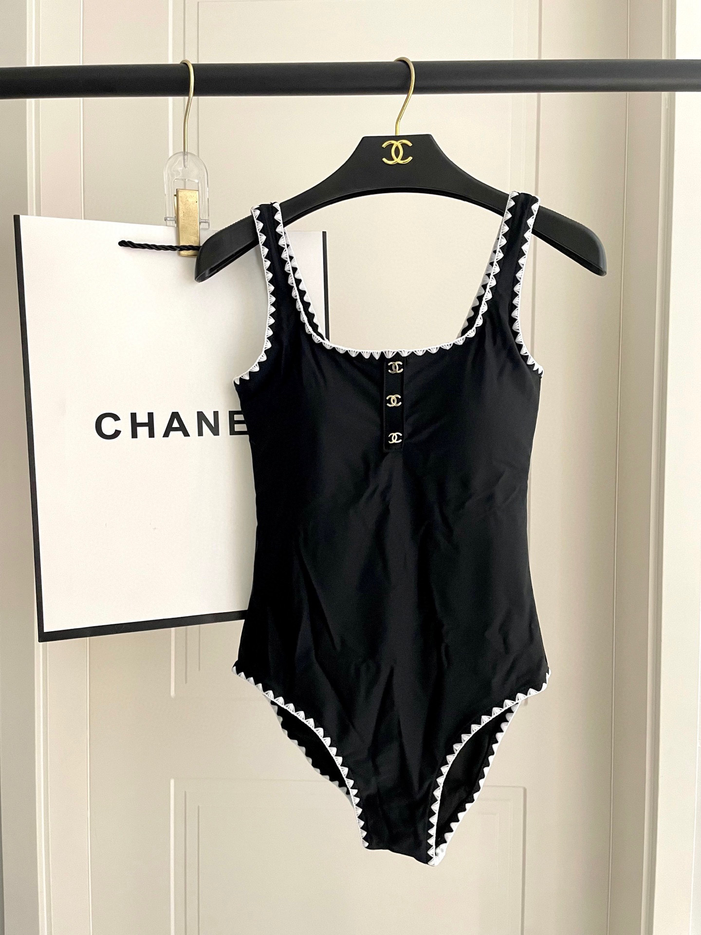 [TOP] CHANEL One-Piece Swimsuit - Black