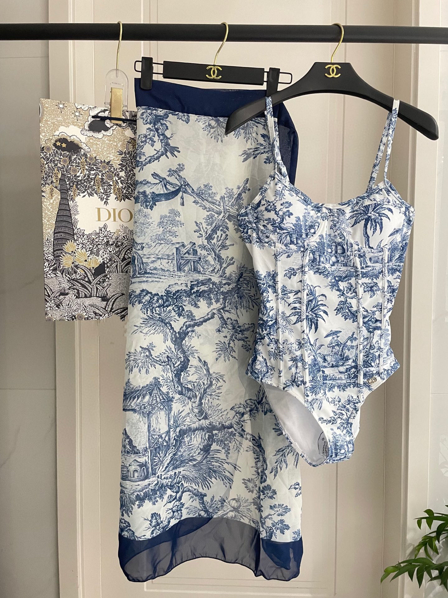[TOP] Christian Dior One-Piece Swimsuit Set - Blue