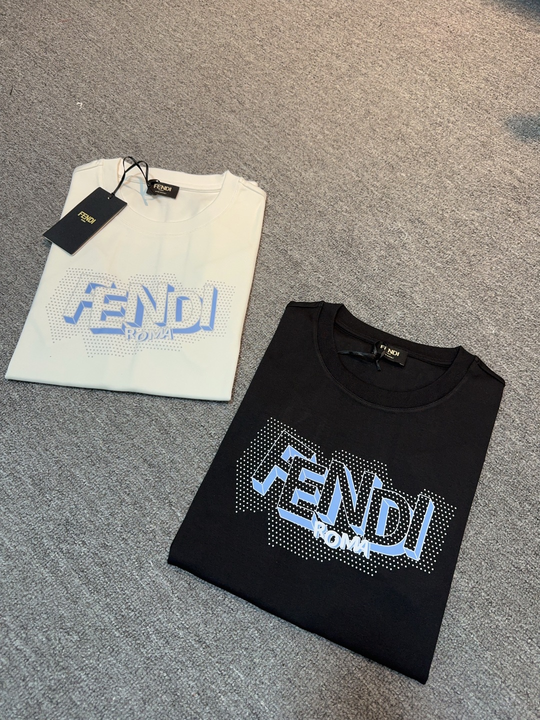 [TOP] FENDI Men's T-shirt - 2 Color