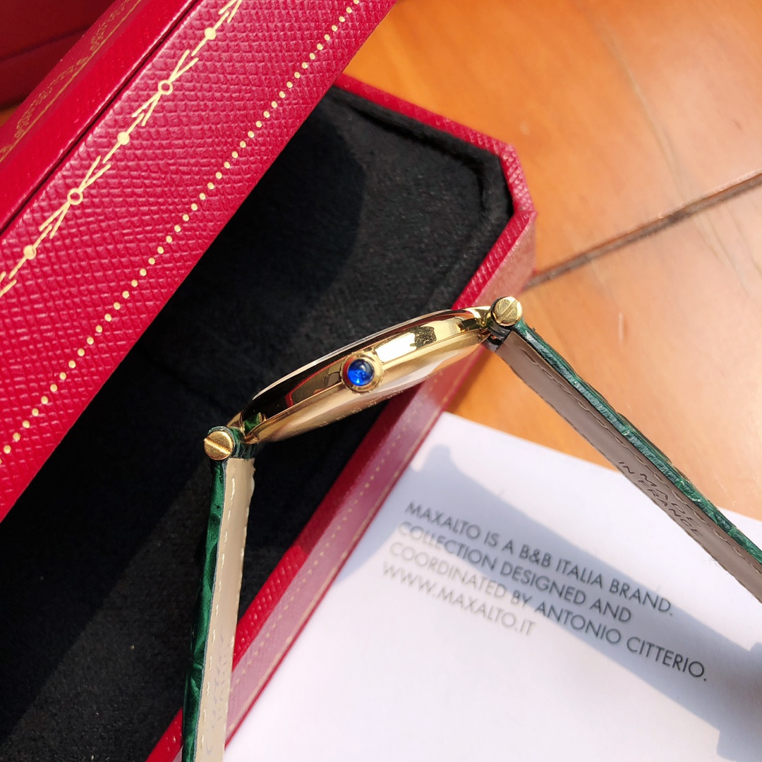 [TOP] Cartier 30mm Must De 21 Watch - Green