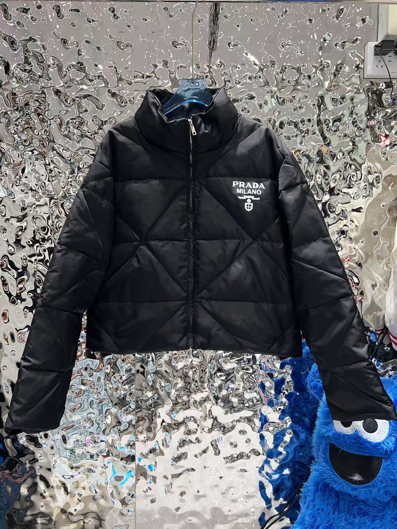 [TOP] Prada Down Jacket - Black
