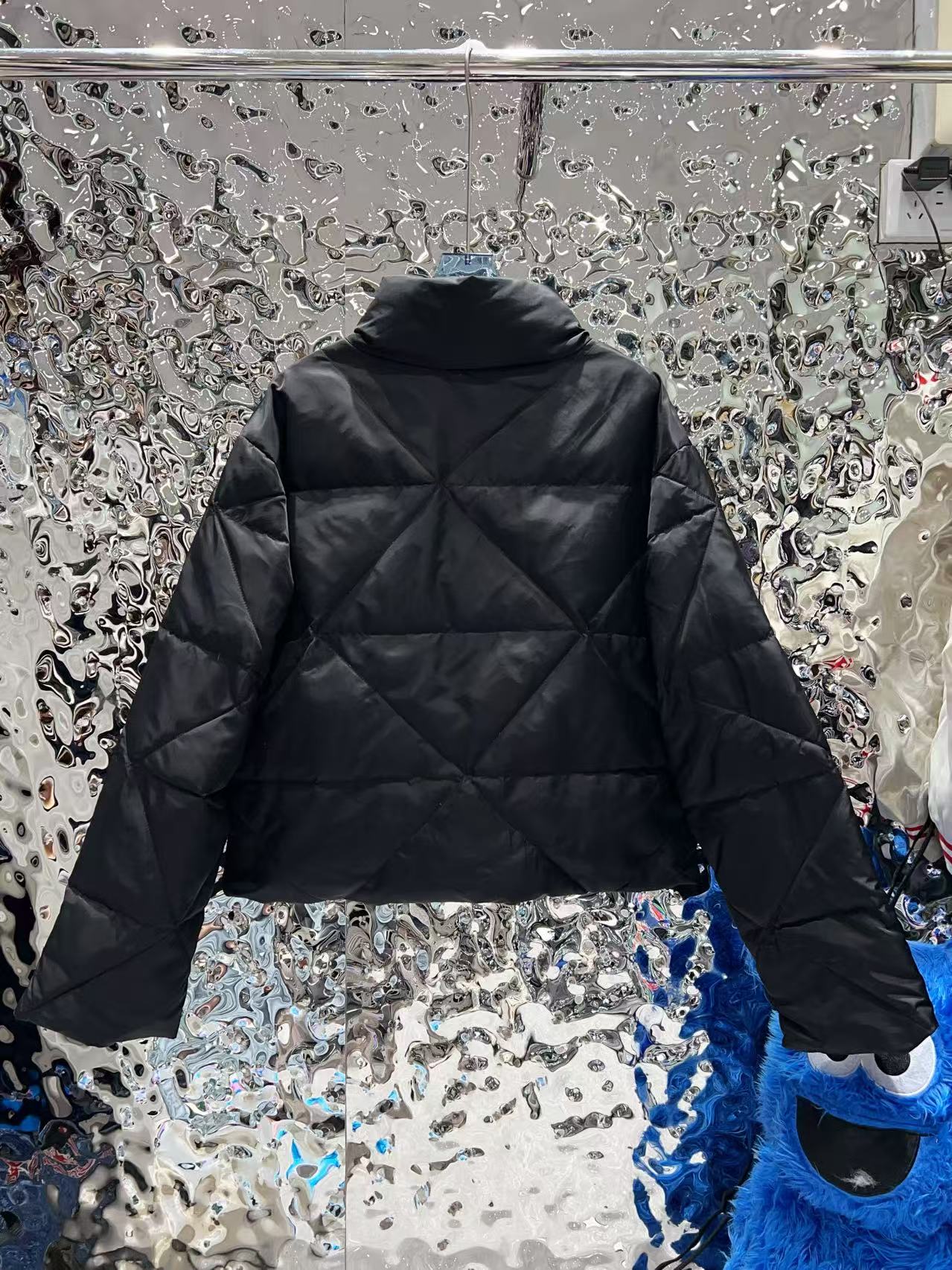 [TOP] Prada Down Jacket - Black
