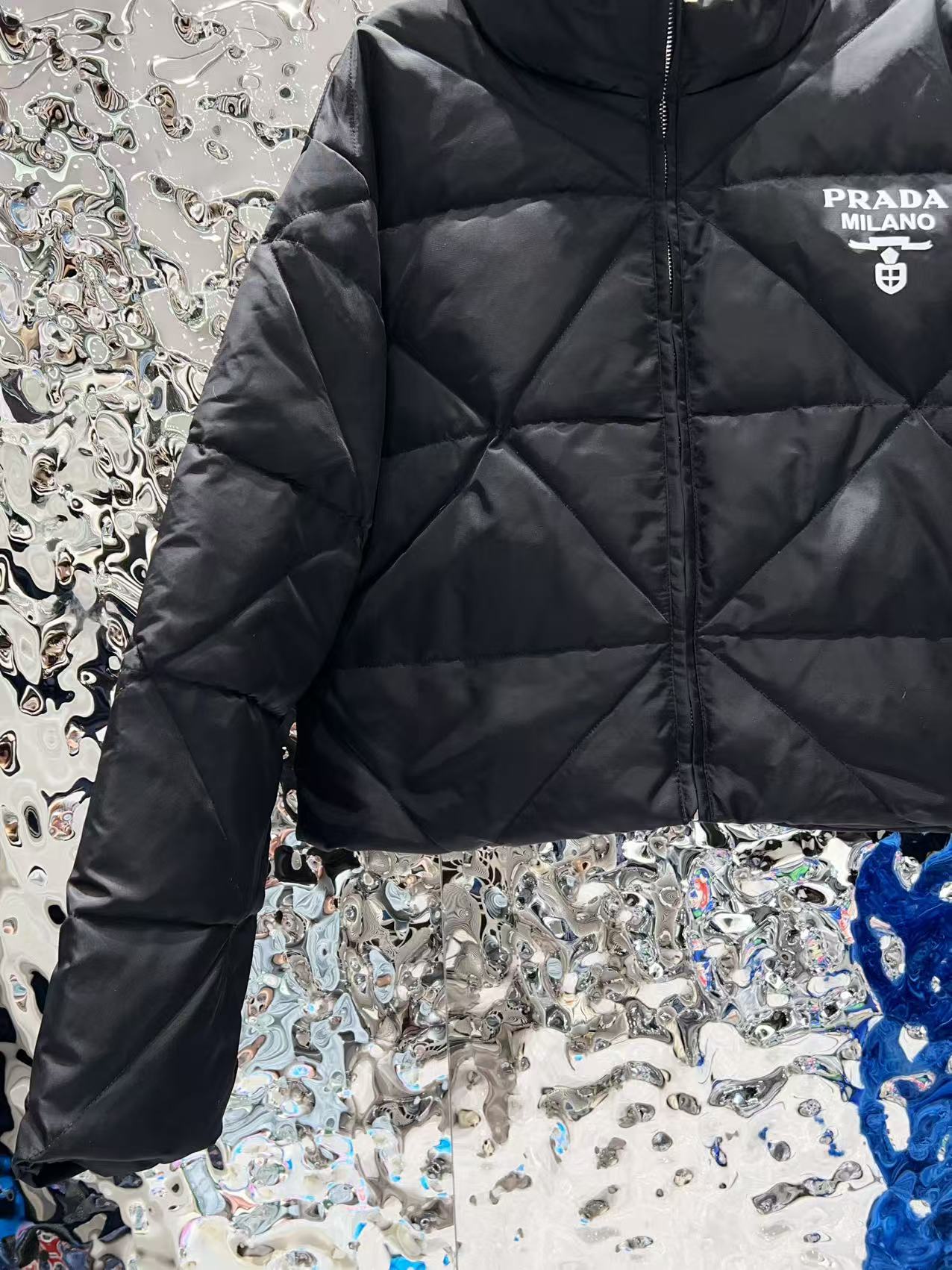 [TOP] Prada Down Jacket - Black