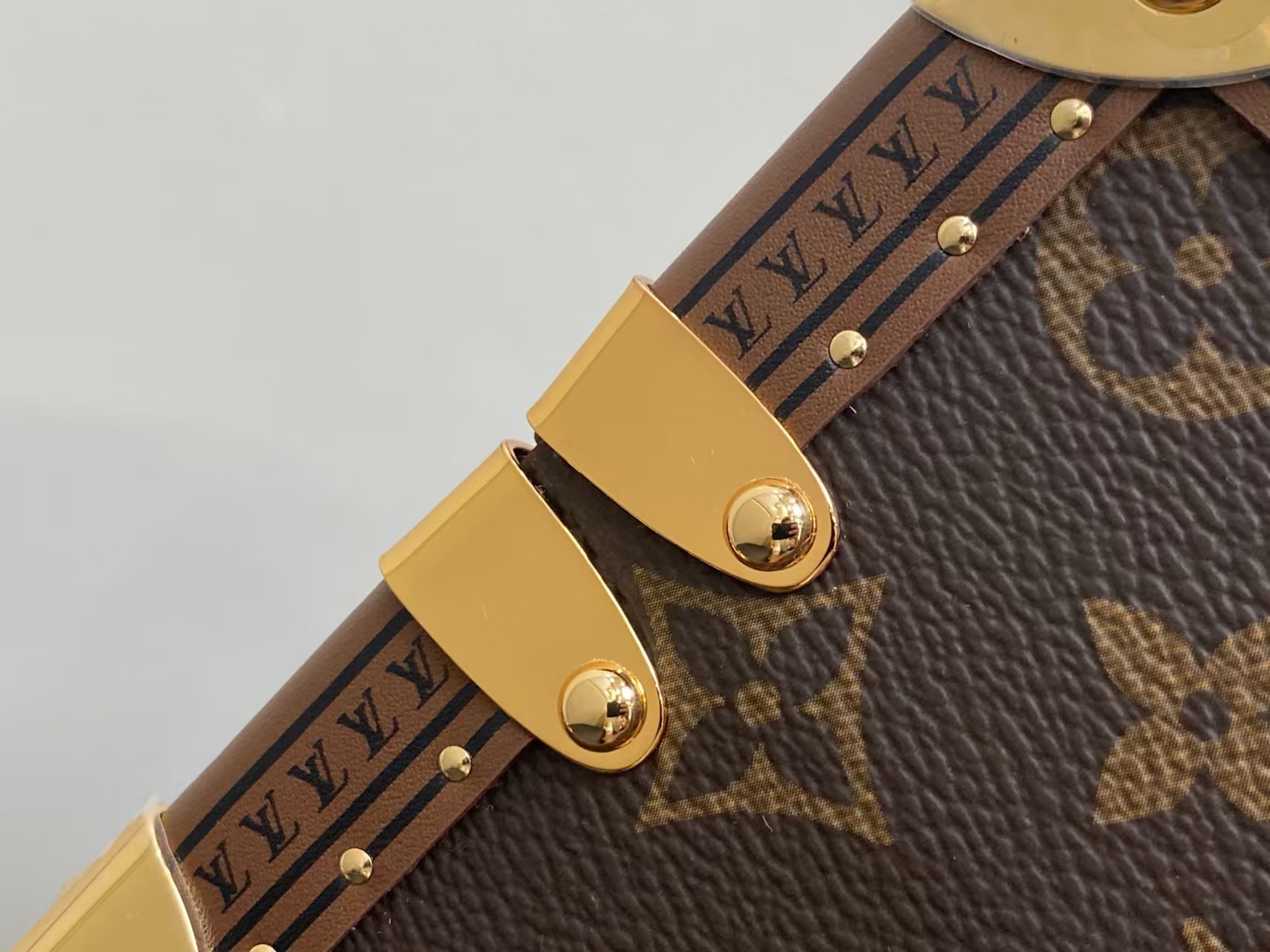 [TOP] Louis Vuitton LV Box Bag 15/13/21cm - Brown